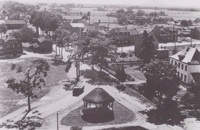 Opglabbeek centrum voor 1957.